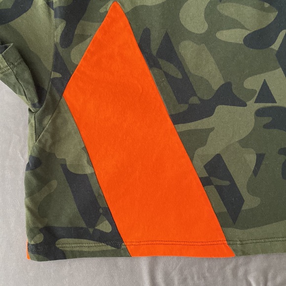 AARMY camo mini break crop tee XS - Picture 3 of 7